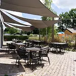 Nice Chalet With Airco Near Efteling